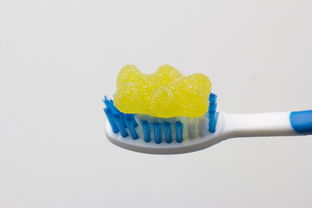 丝诺美品牌牙刷—口腔护理新选择，呵护您的牙齿健康！