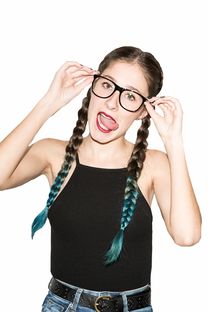 探索中国旗袍的魅力，美人旗袍品牌的故事