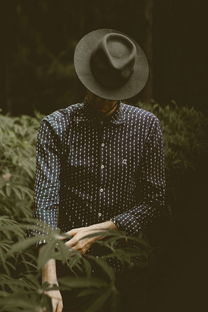男大学生汉服推荐品牌及案例分析