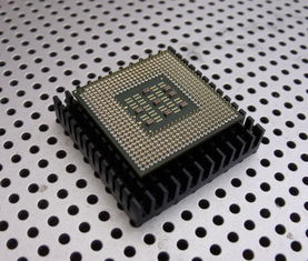 主板能否更换不同品牌的CPU？详解与实例分析