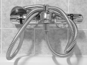 揭秘品牌水龙头延长器，让家居生活更便捷，延长水龙头使用寿命！