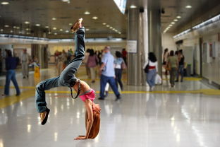探索女士舞蹈裤的时尚之旅