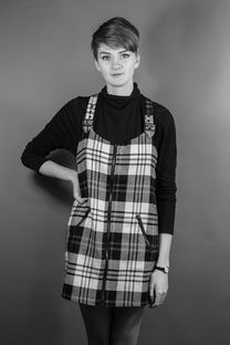 阿曼女装西服品牌，时尚与品质的完美融合