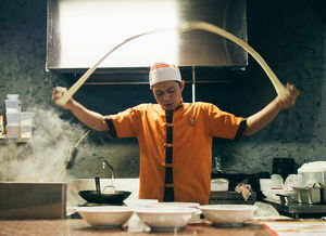 户外烹饪新体验，多人户外厨具品牌大揭秘